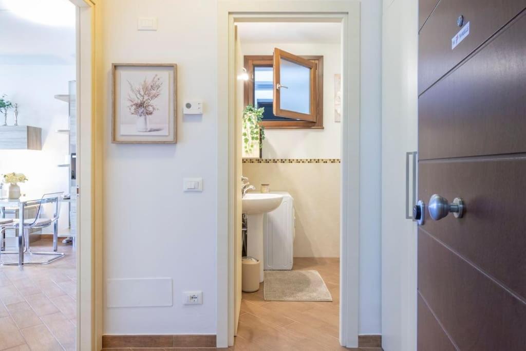 Airport-train Station Ac Free Parking Apartment *